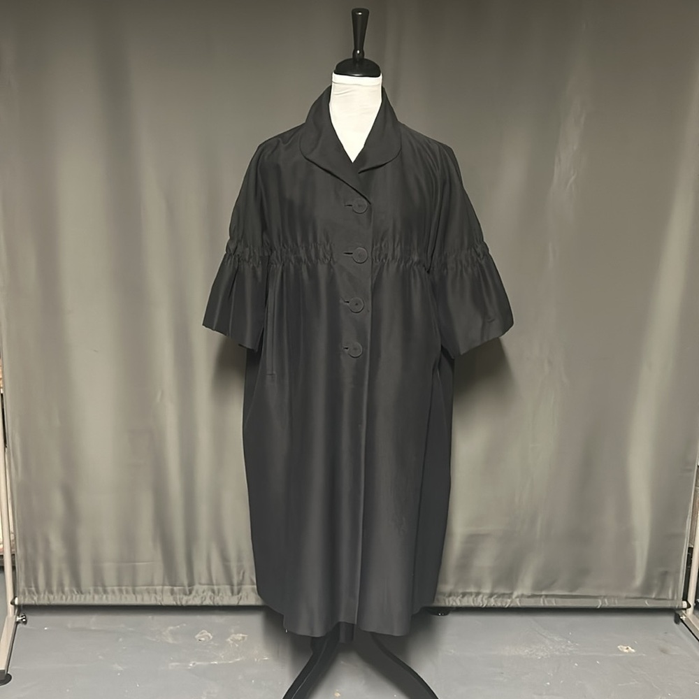 Black vintage coat with flared sleeves. Dressy. Empire waist. Medium